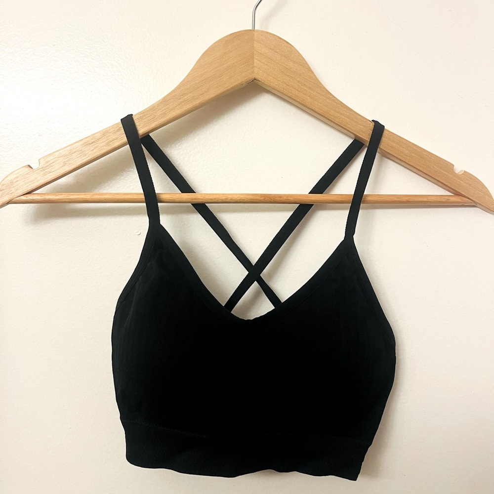 Black Cross Strap Sports Bra (Size S)